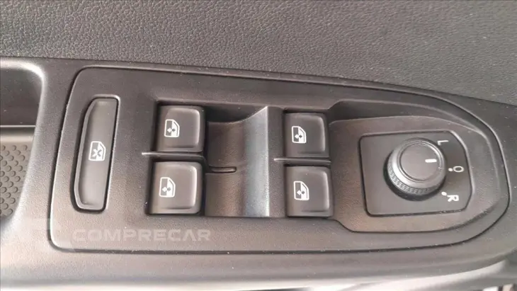 TAOS 1.4 250 TSI TOTAL FLEX COMFORTLINE AUTOMÁTICO