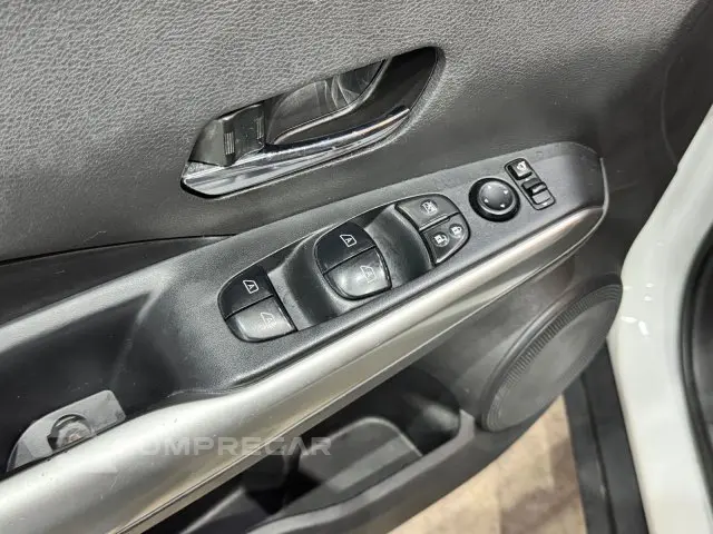 KICKS - 1.6 16V SL 4P XTRONIC
