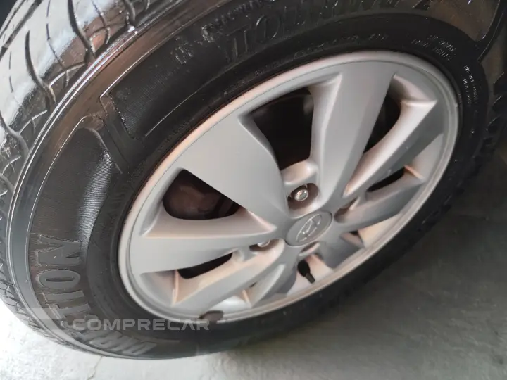 HB20 1.6 Comfort Style 16V