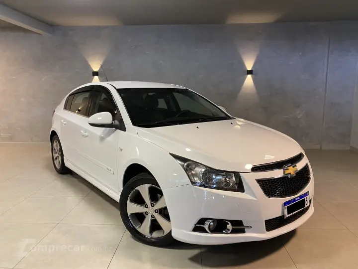 CRUZE 1.8 LT Sport6 16V