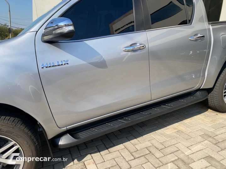 HILUX 2.8 D-4d Turbo CD SRX 4X4