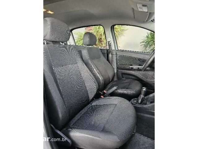 VOYAGE 1.0 12V MPI TOTALFLEX 4P MANUAL