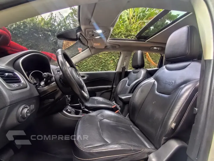 COMPASS 2.0 16V DIESEL LONGITUDE 4X4 AUTOMÁTICO