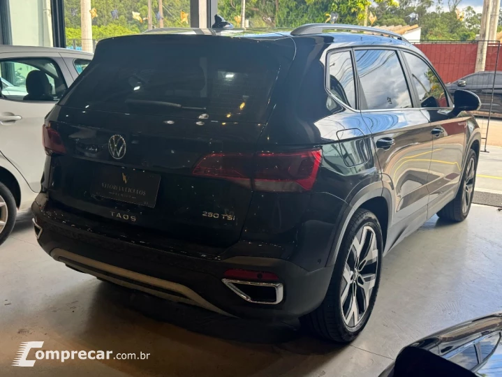 TAOS 1.4 250 TSI TOTAL FLEX HIGHLINE AUTOMÁTICO