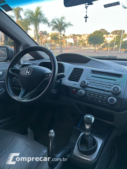CIVIC 1.8 LXS 16V