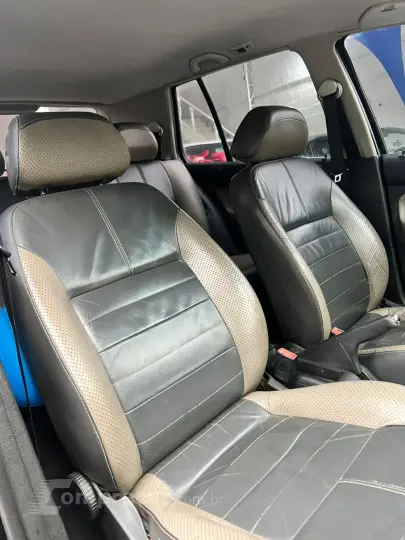 Golf Sportline 1.6 Mi Total Flex 8V 4p