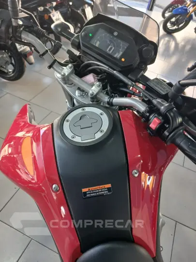 XTZ 250 LANDER CONNECTED ABS