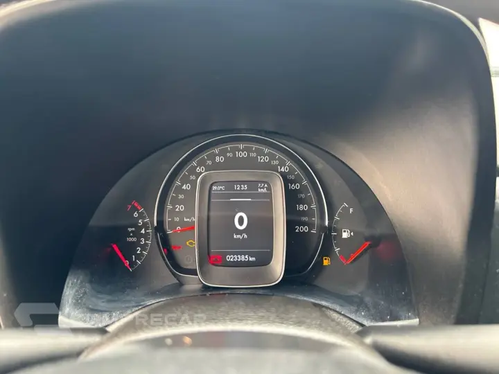 Strada Volcano 1.3 Flex 8V CD