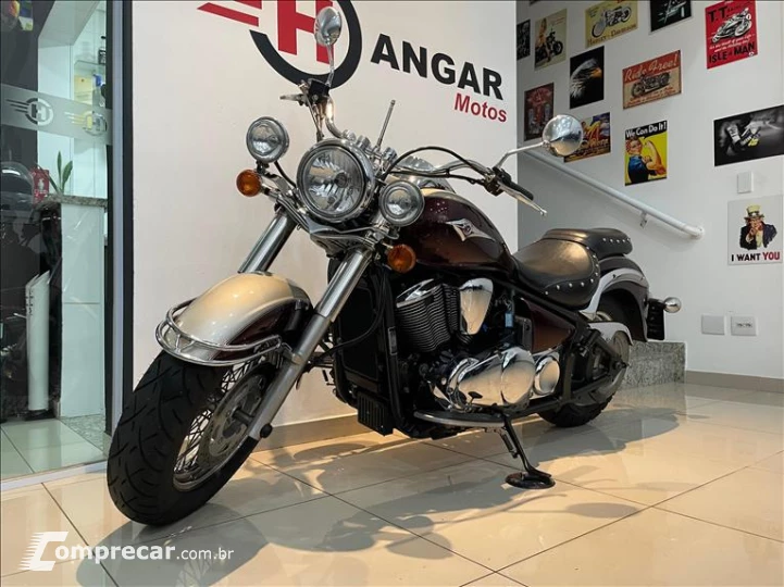 VULCAN 900 CLASSIC LT