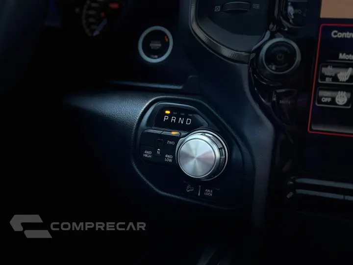 RAM 5.7 V8 1500 Rebel CD 4X4