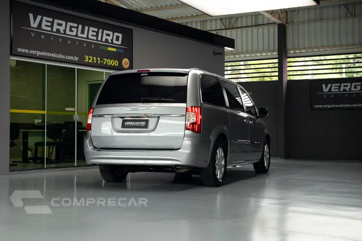 TOWN & COUNTRY 3.6 Limited V6 24V