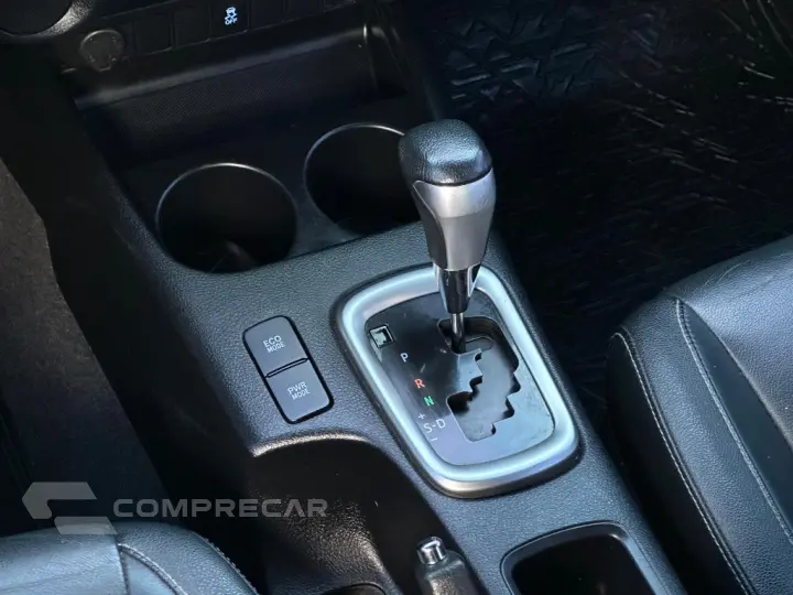 Hilux CD SR 4x2 2.7 16V/2.7 Flex Aut.