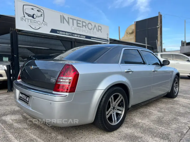 300 C 5.7 Hemi Sedan V8 16V