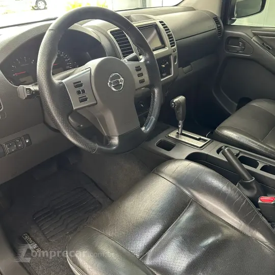 Frontier LE ATTACK CD 4x4 2.5 TB Die.Aut