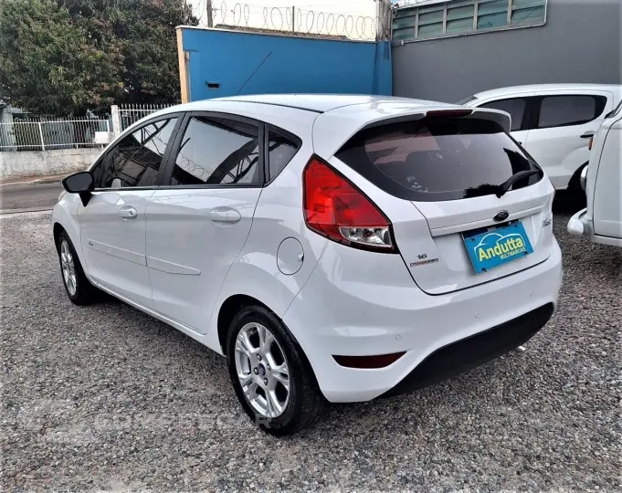 Fiesta Hatch 1.6 16V 4P FLEX SE POWERSHIFT AUTOMÁTICO