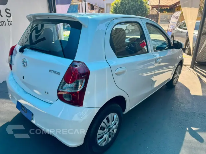 Etios Hatch 1.3 16V 4P FLEX X