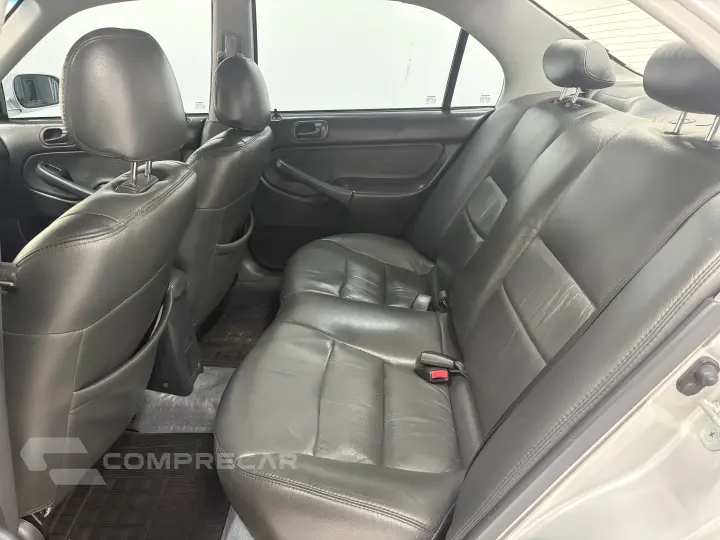 CIVIC 1.5 LX 16V