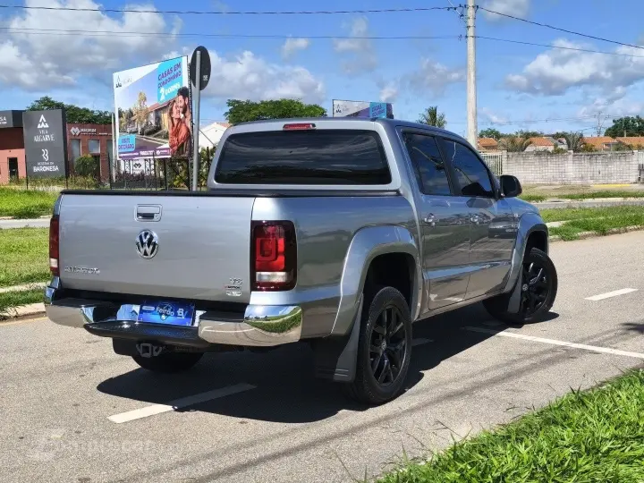 AMAROK 3.0 V6 TDI DIESEL HIGHLINE CD 4MOTION AUTOMÁTICO