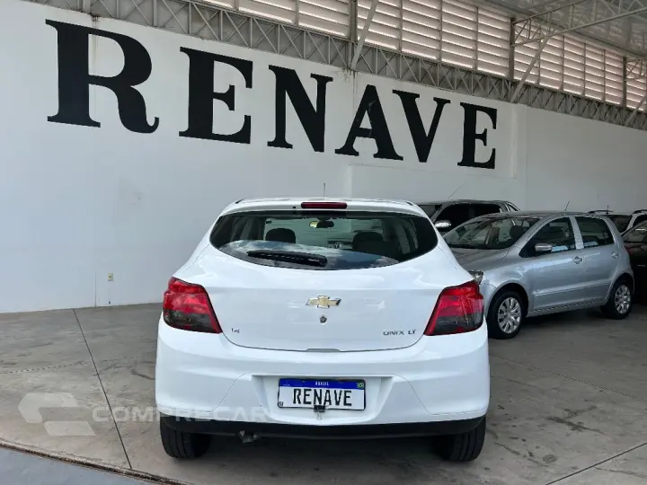 ONIX HATCH LT 1.4 8V FlexPower 5p Mec.