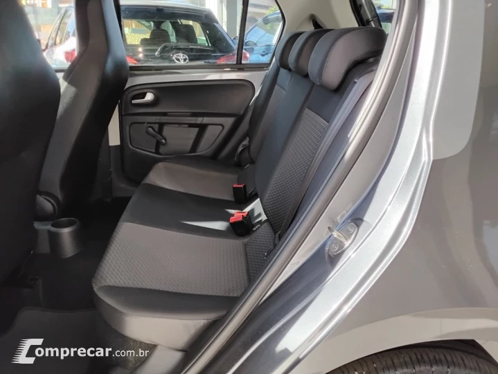 UP 1.0 170 TSI TOTAL FLEX CONNECT 4P MANUAL