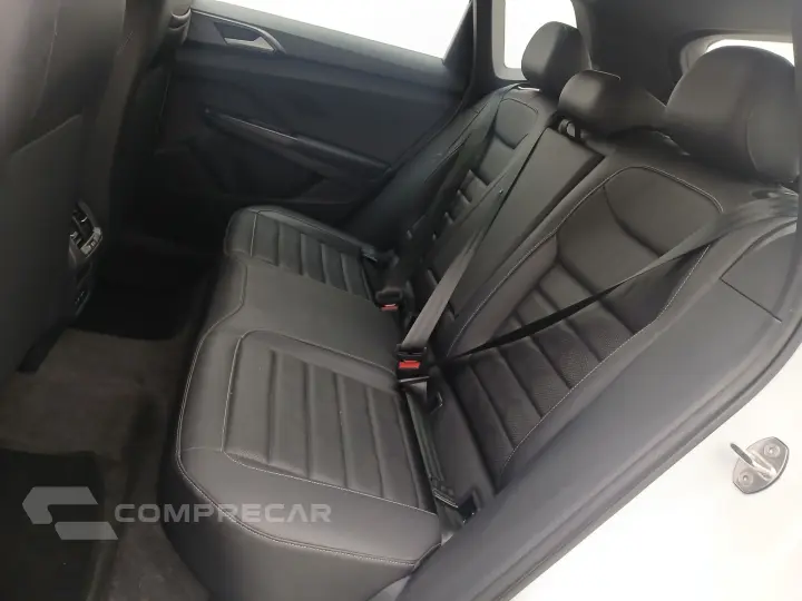 TAOS 1.4 250 TSI TOTAL FLEX HIGHLINE AUTOMÁTICO