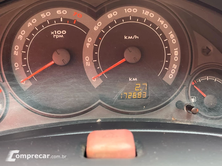 CELTA 1.0 MPFI LS 8V