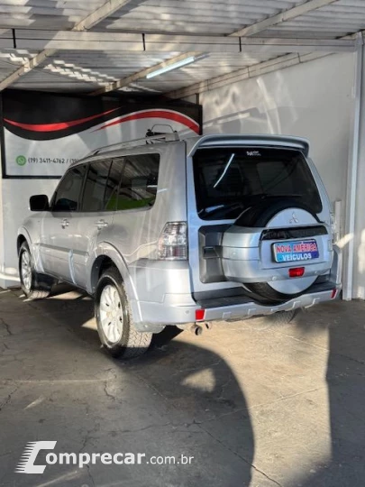 Pajero HPE Full 3.8 V6 250cv 5p Aut.