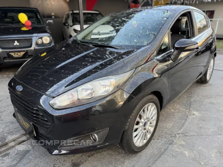 FIESTA 1.6 TITANIUM HATCH 16V FLEX 4P POWERSHIFT