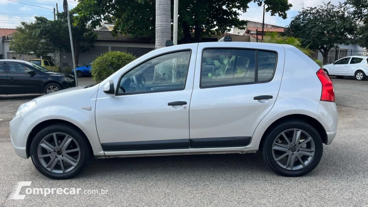 SANDERO 1.6 Expression 8V
