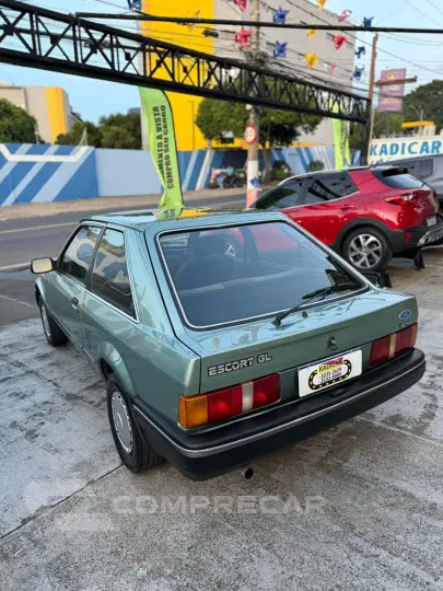 ESCORT 1.6 GL 8V