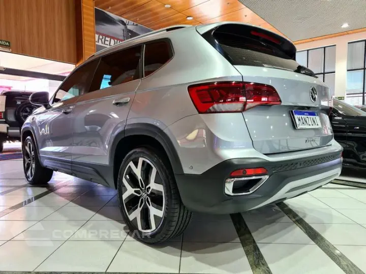 TAOS 1.4 250 TSI HIGHLINE