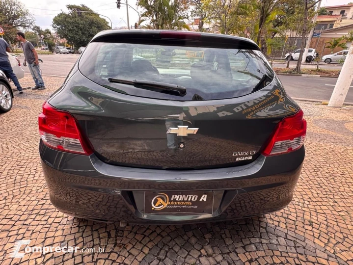 ONIX HATCH LT 1.0 8V FlexPower 5p Mec.