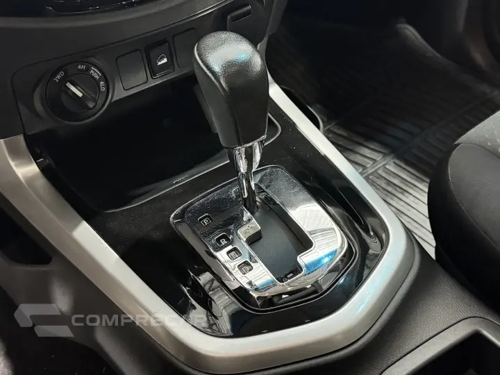 FRONTIER 2.3 16V TURBO DIESEL ATTACK CD 4X4 AUTOMÁTICO