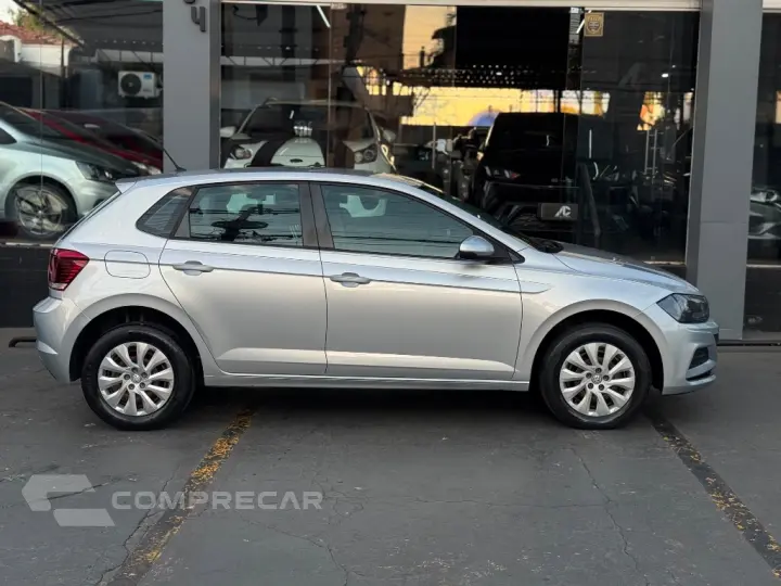 Polo 1.0 Flex 12V 5p