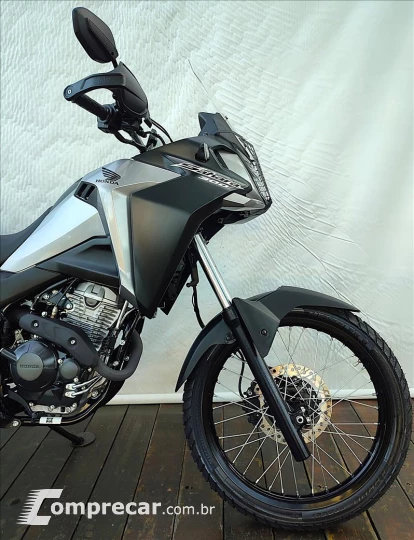 XRE 300 SAHARA
