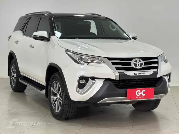 HILUX SW4 2.8 SRX 4X4 16V TURBO INTERCOOLER DIESEL 4P AUTOMÁ