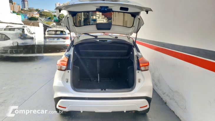 KICKS Advance 1.6 16V Flex Aut.