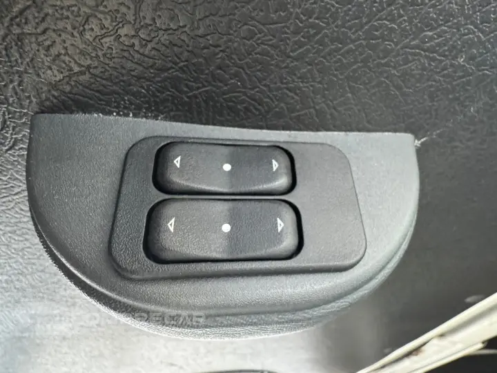 KOMBI 1.4 MI STD 8V FLEX 4P MANUAL