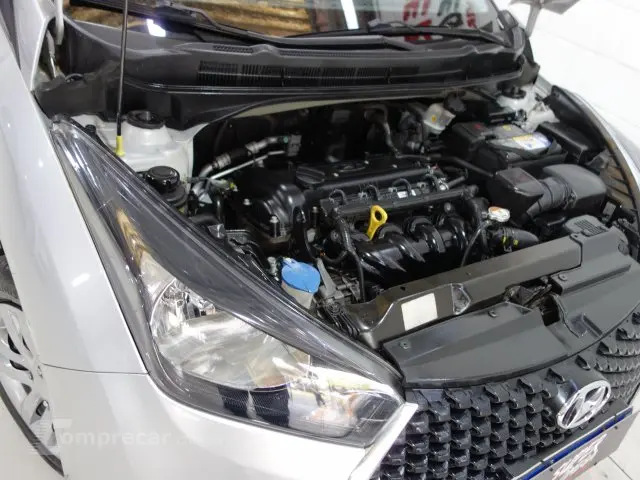 HB20S - 1.6 COMFORT PLUS 16V 4P MANUAL