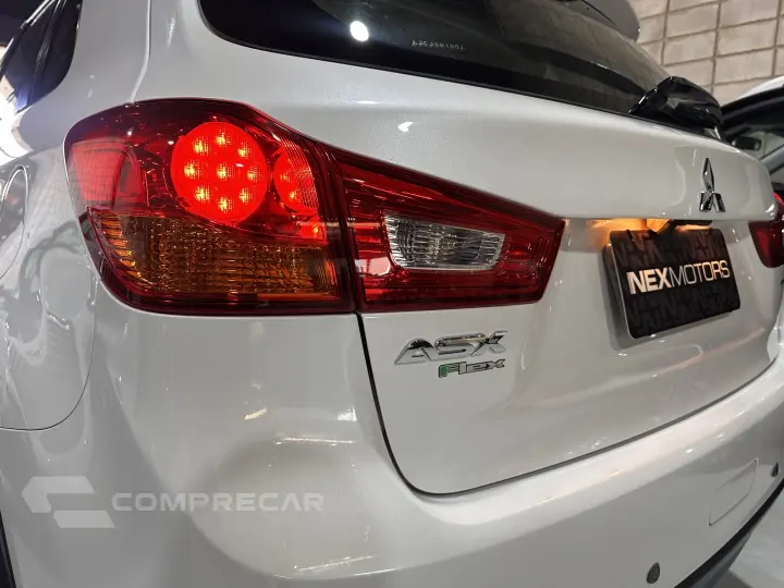 ASX 2.0 AWD 16V FLEX 4P AUTOMÁTICO