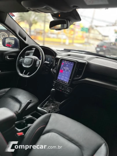 TORO 2.0 16V Turbo Ultra 4WD