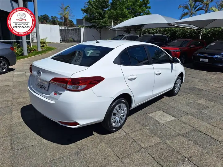YARIS 1.5 16V FLEX SEDAN XL MULTIDRIVE
