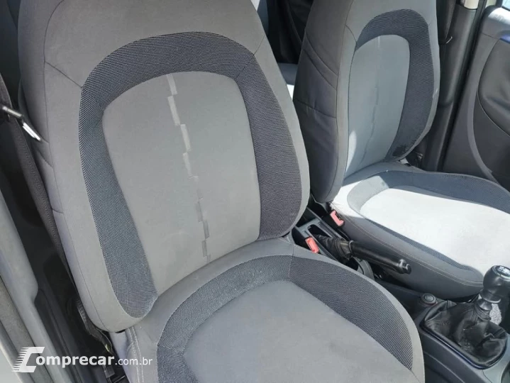 PUNTO 1.4 ATTRACTIVE 8V FLEX 4P MANUAL