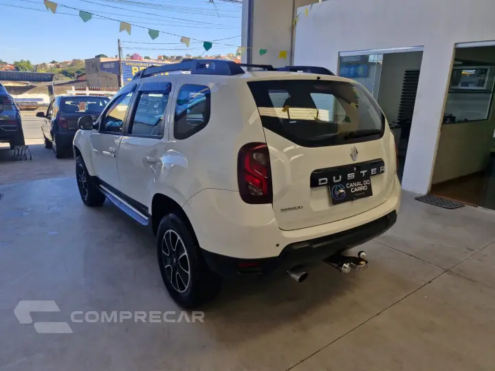 DUSTER 1.6 Dakar 4X2 16V