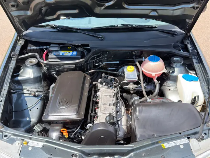 MARCH 1.6 SV 16V