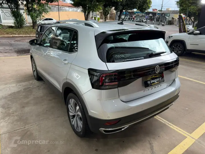 T-Cross 1.4 250 Tsi Total Flex Highline Automático
