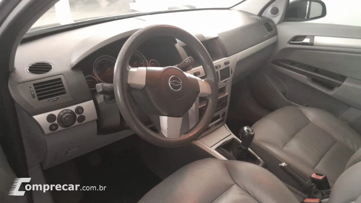 Vectra Sedan 2.0 4P ELEGANCE