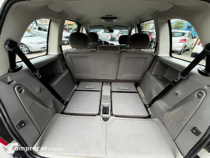 Zafira 2.0 Mpfi Elegance 16V Gasolina 4P Manual