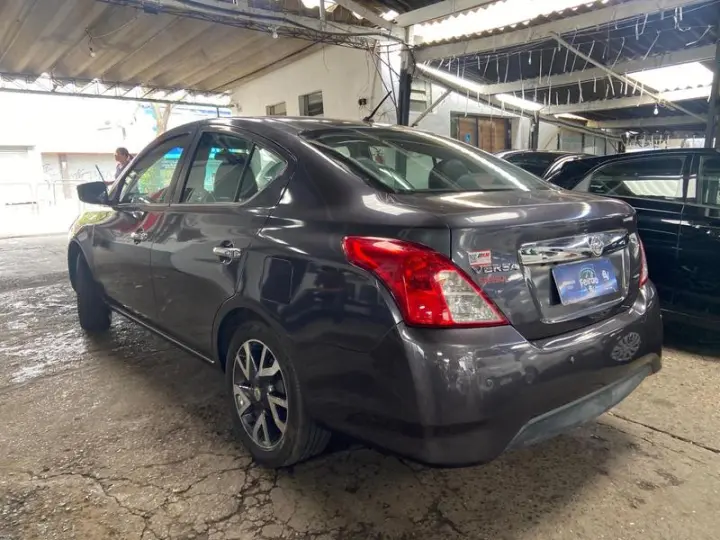 VERSA UNIQUE 1.6 16V FLEX 4P MEC