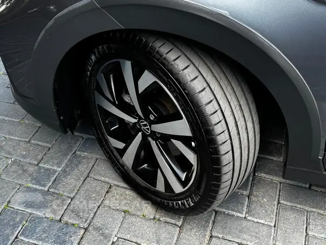 NIVUS - 1.0 200 TSI TOTAL HIGHLINE AUTOMÁTICO